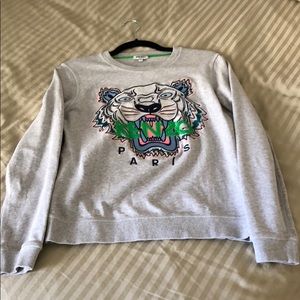 Kenzo Embroidered Tiger Sweatshirt. Like New